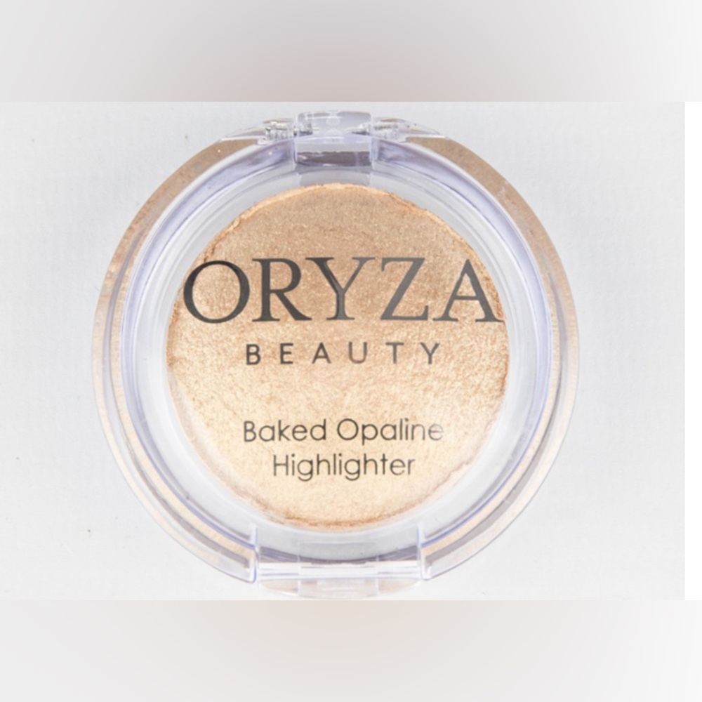 🚨NWT!! ORYZA BEAUTY SUNKISSED BAKED OPALINE HIGHLIGHTER ☀️